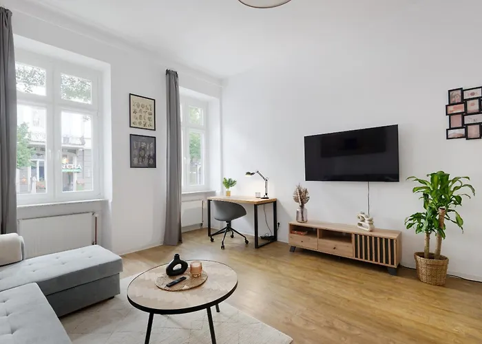 Casa Di Nero Komfort Mit Innenstadtlage Und Balkon Appartamento *