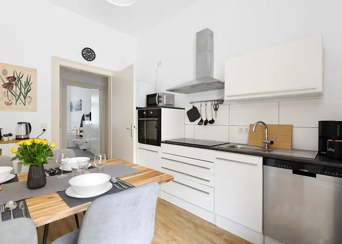 Casa Di Nero Komfort Mit Innenstadtlage Und Balkon