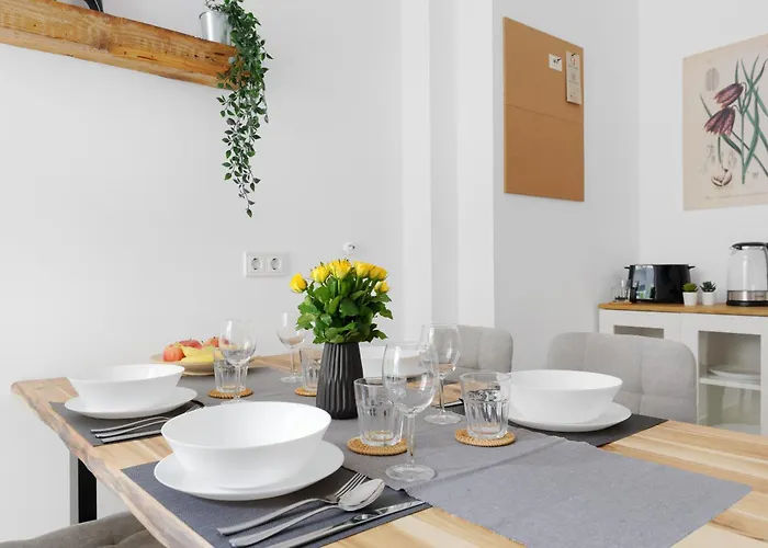 Casa Di Nero Komfort Mit Innenstadtlage Und Balkon *